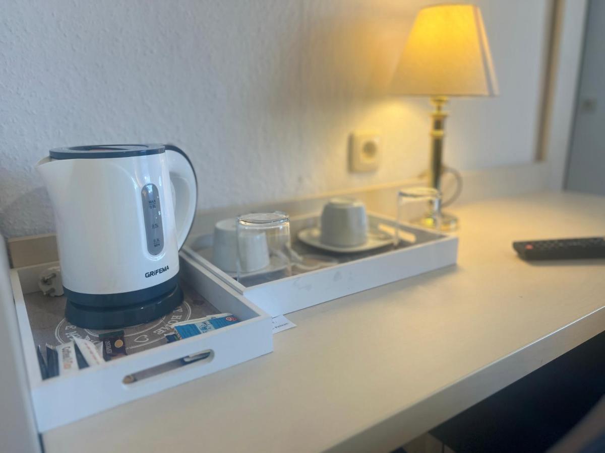 Hotel Pelikan Kitzingen Ngoại thất bức ảnh