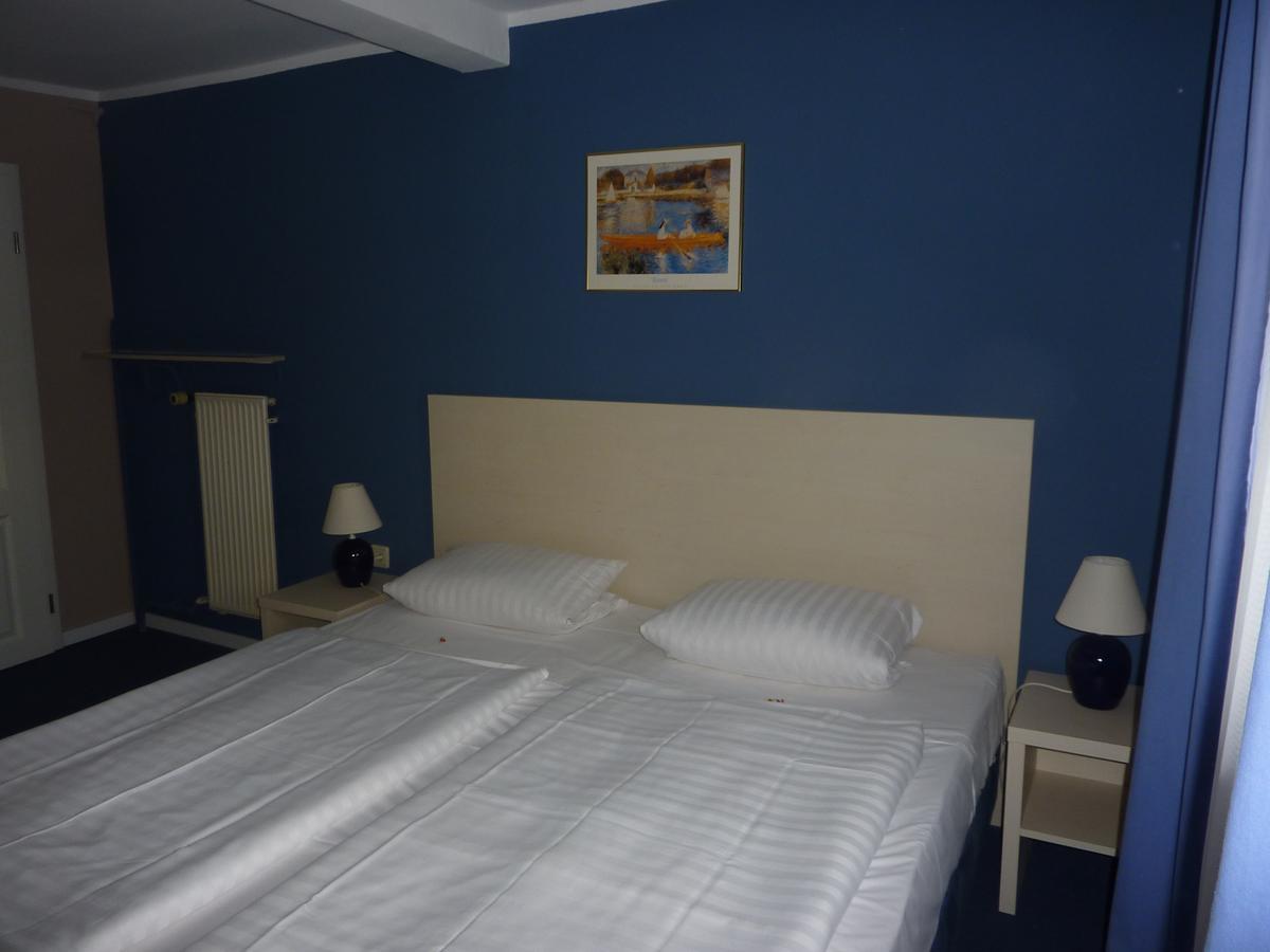 Hotel Pelikan Kitzingen Ngoại thất bức ảnh